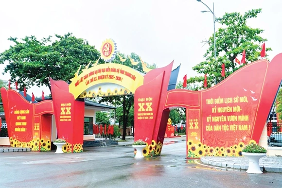 Vững tin dưới ngọn cờ vinh quang của Đảng
