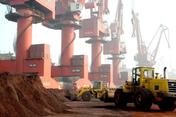 Cuộc chiến thương mại Mỹ - Trung: Cuộc cạnh tranh ảnh hưởng toàn cầu dưới lớp vỏ kinh tế