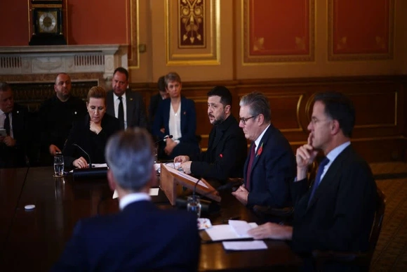 Hội nghị “Liên minh những quốc gia sẵn sàng”: Siết chặt trừng phạt Nga