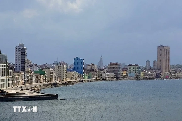 ĐHĐ Liên hợp quốc thông qua nghị quyết kêu gọi chấm dứt lệnh cấm vận của Mỹ đối với Cuba