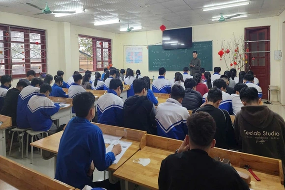 Không đình chỉ, kỷ luật học sinh theo Thông tư 19: Làm sao cho đúng?