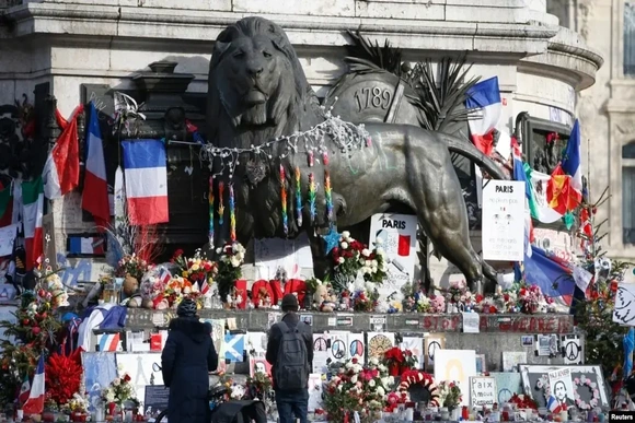 Paris tưởng niệm 10 năm vụ tấn công khủng bố đẫm máu 13/11