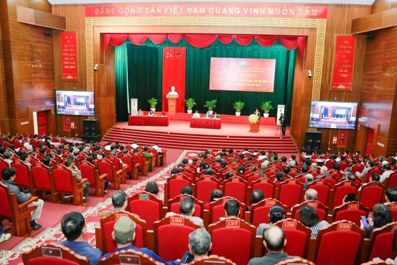 Tổ đại biểu HĐND tỉnh tiếp xúc cư tri các phường Bỉm Sơn và Quang Trung