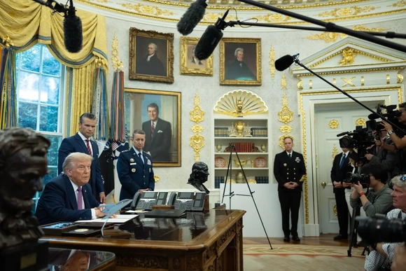 Nhà Trắng họp bàn phương án quân sự có thể với Venezuela