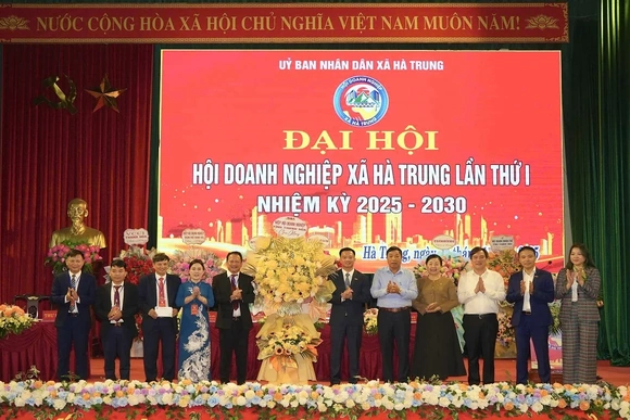 Xây dựng tổ chức hội vững mạnh, thực sự là chỗ dựa tin cậy của doanh nghiệp