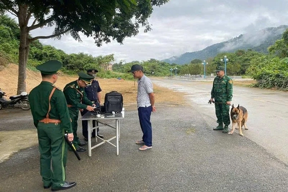 Tăng cường kiểm soát biên giới, cửa khẩu