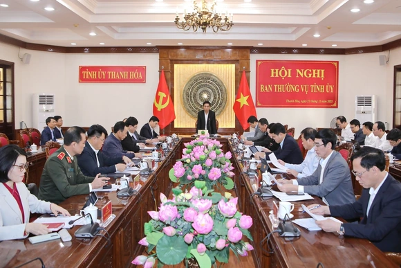 Ban Thường vụ Tỉnh ủy cho ý kiến các nội dung liên quan kỳ họp HĐND tỉnh cuối năm và công tác đối ngoại