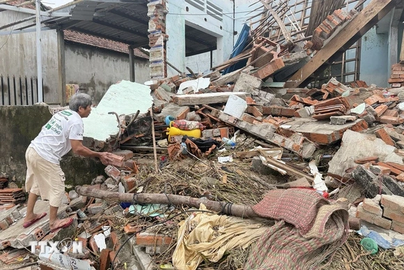 Khẩn trương thống kê thiệt hại về nhà ở của nhân dân do mưa lũ tại Nam Trung Bộ