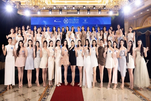 Miss World VN 2025: Top 50 “gây sốt” với trình độ ngoại ngữ, học vấn ấn tượng