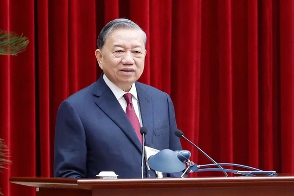 Tổng Bí thư Tô Lâm và Phu nhân lên đường thăm cấp Nhà nước tới Lào