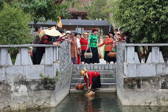 Giữ hồn làng&nbsp;thời công nghệ số