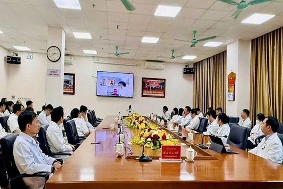 Tăng cường hợp tác trong lĩnh vực chẩn đoán và điều trị ung thư