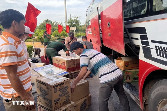 Cao điểm chống buôn lậu, gian lận thương mại dịp Tết Nguyên đán Bính Ngọ 2026