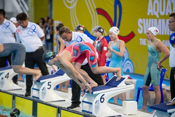 SEA Games 33: Phạm Thị Vân tiếp tục đi vào lịch sử Bơi Việt Nam