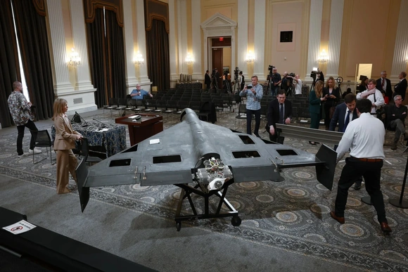 Lầu Năm Góc sao chép drone sát thủ của Iran: Dự án bí mật bị hé lộ