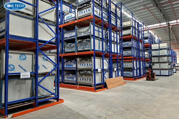 Doanh nghiệp ưu tiên chuẩn hóa kho bãi: Kệ công nghiệp hạng nặng trở thành “xương sống” vận hành – One Tech đẩy mạnh cung ứng trên toàn quốc