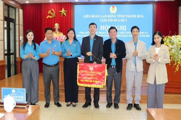 Cụm thi đua số 2 LĐLĐ tỉnh triển khai có hiệu quả công tác chăm lo phúc lợi cho đoàn viên, người lao động