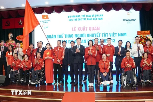 Lễ xuất quân Đoàn Thể thao Người khuyết tật Việt Nam tham gia ASEAN Para Games 13