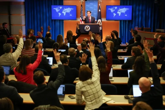 Ngoại trưởng Mỹ họp báo tổng kết các ưu tiên đối ngoại