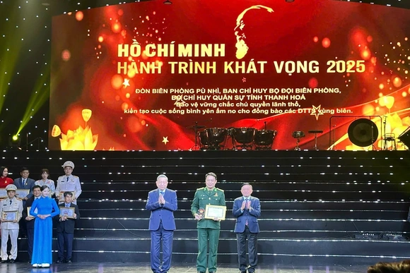 Đồn Biên phòng Pù Nhi được vinh danh toàn quốc trong học tập và làm theo tư tưởng, đạo đức, phong cách Hồ Chí Minh&nbsp;