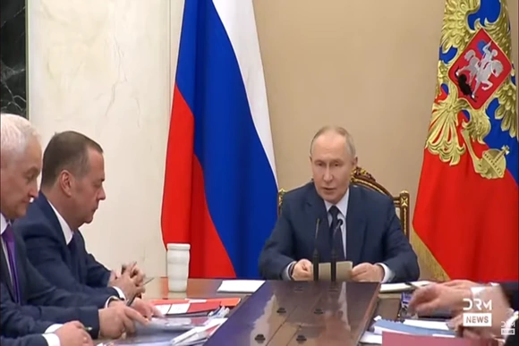 Công nghiệp quốc phòng Nga tăng trưởng vượt bậc, sẵn sàng cho một cuộc chiến tiêu hao dài hạn