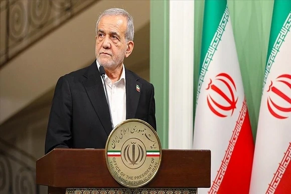 Iran tuyên bố đối mặt “chiến tranh toàn diện” với Israel và phương Tây