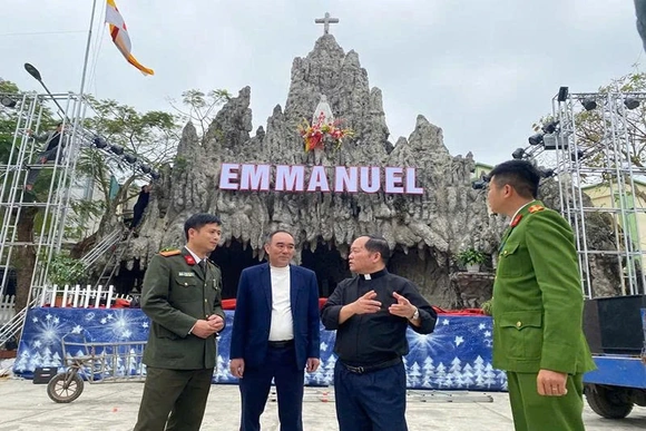 Giữ bình yên&nbsp;ở xóm đạo