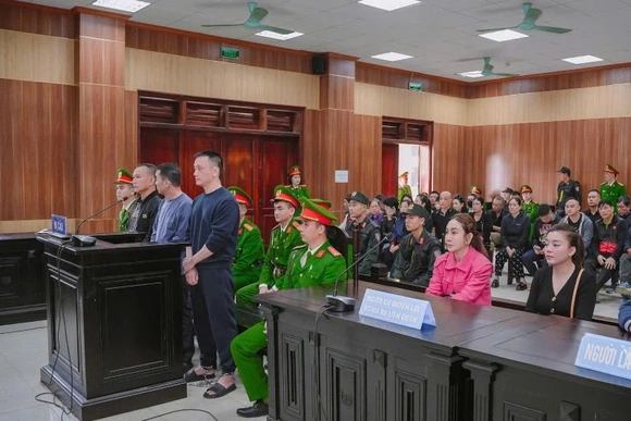 Vi “Ngộ” tiếp tục chịu án về tội đưa hối lộ