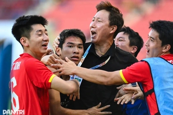 U23 Jordan dè chừng sức mạnh của U23 Việt Nam; Hai đội bóng nào vẫn đang bất bại tại châu Âu?