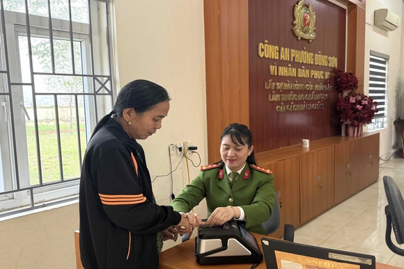 Cấp căn cước, định danh điện tử xuyên kỳ nghỉ Tết Dương lịch 2026