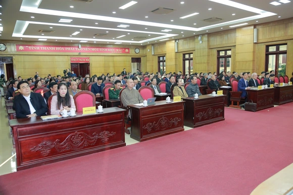 100% cử tri cơ quan Ủy ban MTTQ tỉnh thống nhất với danh sách giới thiệu ứng cử đại biểu Quốc hội và HĐND