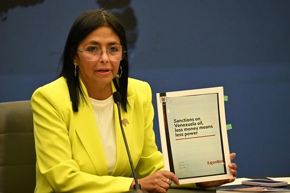 Quân đội Venezuela công nhận Phó Tổng thống Delcy Rodríguez làm quyền tổng thống; Mỹ khẳng định không điều hành trực tiếp Caracas