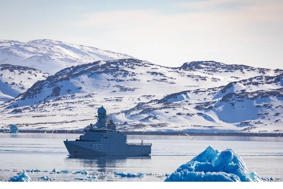 EU cân nhắc đóng băng thỏa thuận thương mại với Mỹ vì căng thẳng Greenland