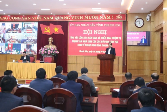 Triển khai các nhiệm vụ phát triển kinh tế trên tinh thần quyết tâm, quyết liệt, bảo đảm hiệu quả, thực chất