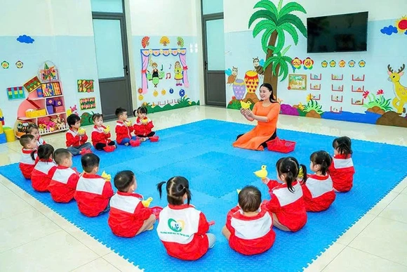 Chăm sóc, giáo dục trẻ ở Trường Mầm non Nga Sơn