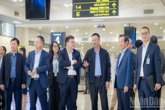 Cảng Hàng không quốc tế Nội Bài chuẩn bị sẵn sàng các phương án phục vụ Đại hội Đảng và cao điểm Tết