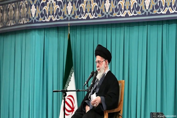 Lãnh tụ Tối cao Iran cáo buộc Mỹ lên kế hoạch cho các cuộc biểu tình