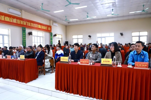 Tết vì người nghèo - không để ai bị bỏ lại phía sau tại xã An Nông