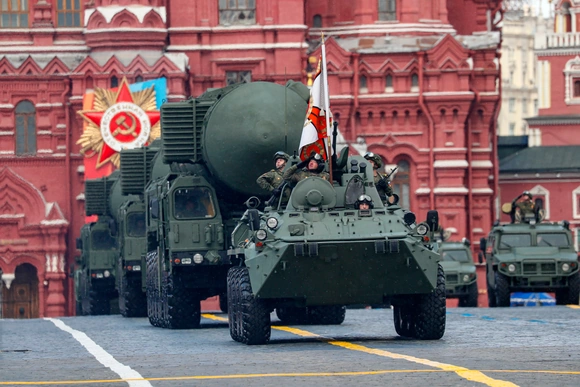 Nga tăng cường bộ ba hạt nhân với loạt vũ khí chiến lược thế hệ mới