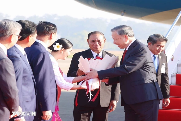 Tổng Bí thư Tô Lâm bắt đầu thăm cấp Nhà nước tới CHDCND Lào