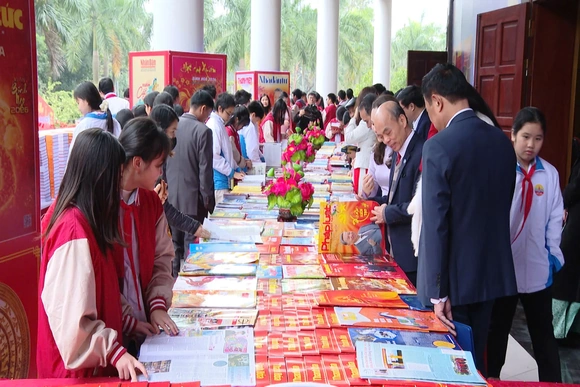 Khai mạc Hội sách, báo Xuân Bính Ngọ 2026