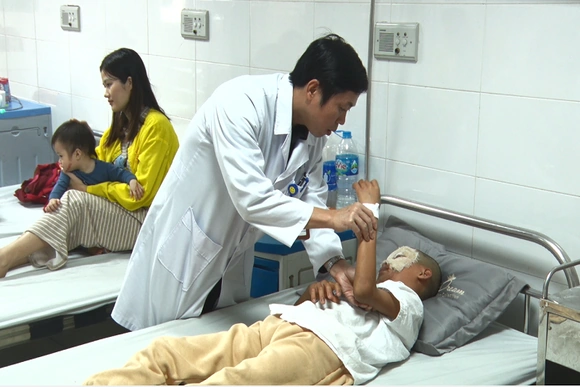 Cảnh báo gia tăng tai nạn thương tích ở trẻ những ngày giáp Tết