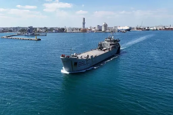 Mexico gửi hai tàu viện trợ nhân đạo tới Cuba bất chấp sức ép của Mỹ