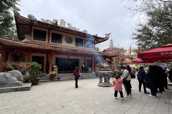 Du xuân miền di sản