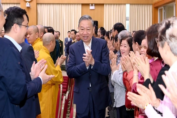 Kết luận của Bộ Chính trị, Ban Bí thư về tổ chức bầu cử đại biểu Quốc hội khóa XVI và đại biểu Hội đồng nhân dân các cấp nhiệm kỳ 2026-2031