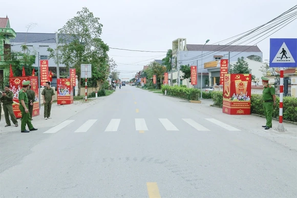 Các xã, phường triển khai công tác&nbsp;bảo đảm ATGT phục vụ bầu cử