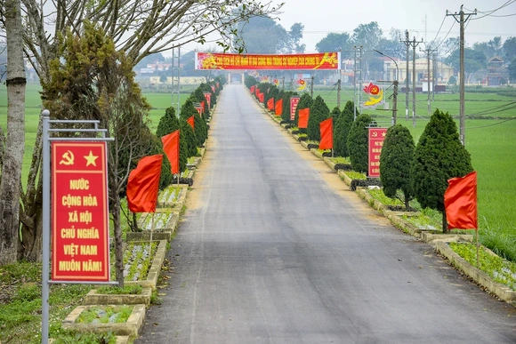 Bầu cử Quốc hội và Hội đồng nhân dân: Niềm tin và kỳ vọng vào tương lai tươi sáng