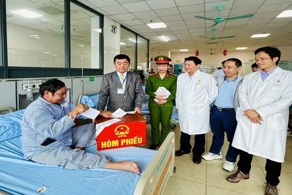 Những “cử tri đặc biệt” trong ngày hội lớn&nbsp;