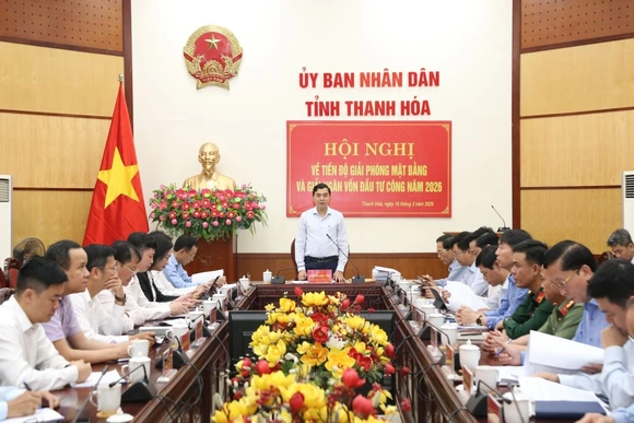 Tập trung đẩy nhanh tiến độ giải phóng mặt bằng và giải ngân vốn đầu tư công năm 2026