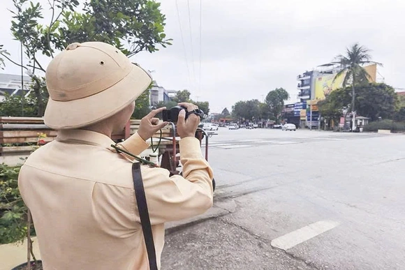Xử lý nghiêm các trường hợp vi phạm&nbsp;trật tự ATGT đường sắt